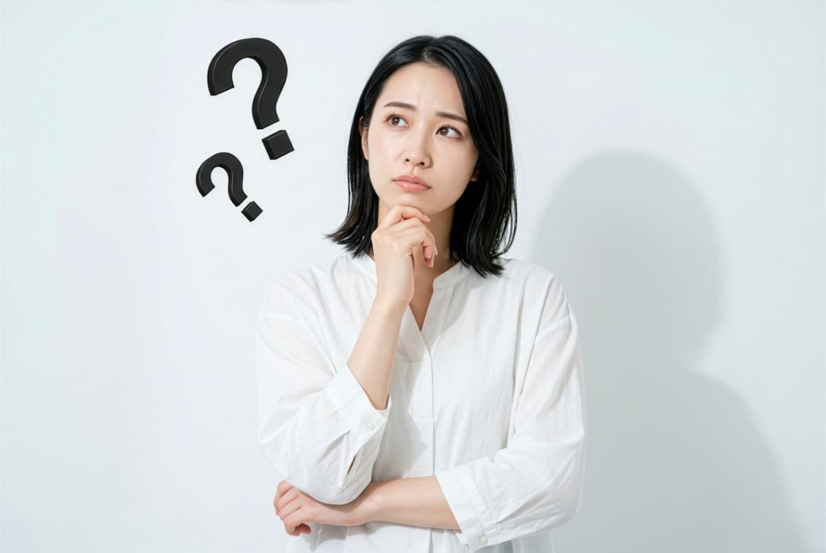 親知らずは抜いたほうがいいのか考える女性